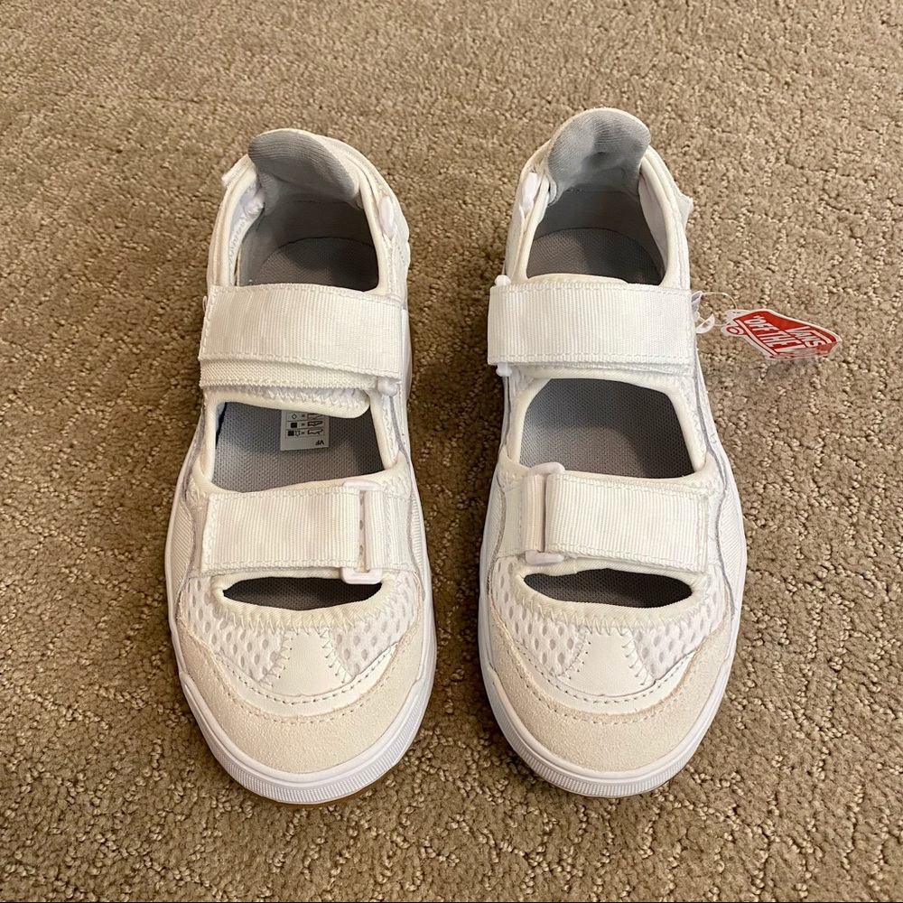 VANS Varix WC Tri-Lock Checker True White Velcro Closure Sandals Women’s 5.5